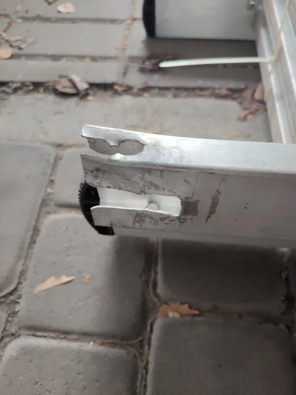 Драбина 3-секц. розкл. 3*9сх. 2,5-5,3м VHR T (УЦІНКА) — Photo 1